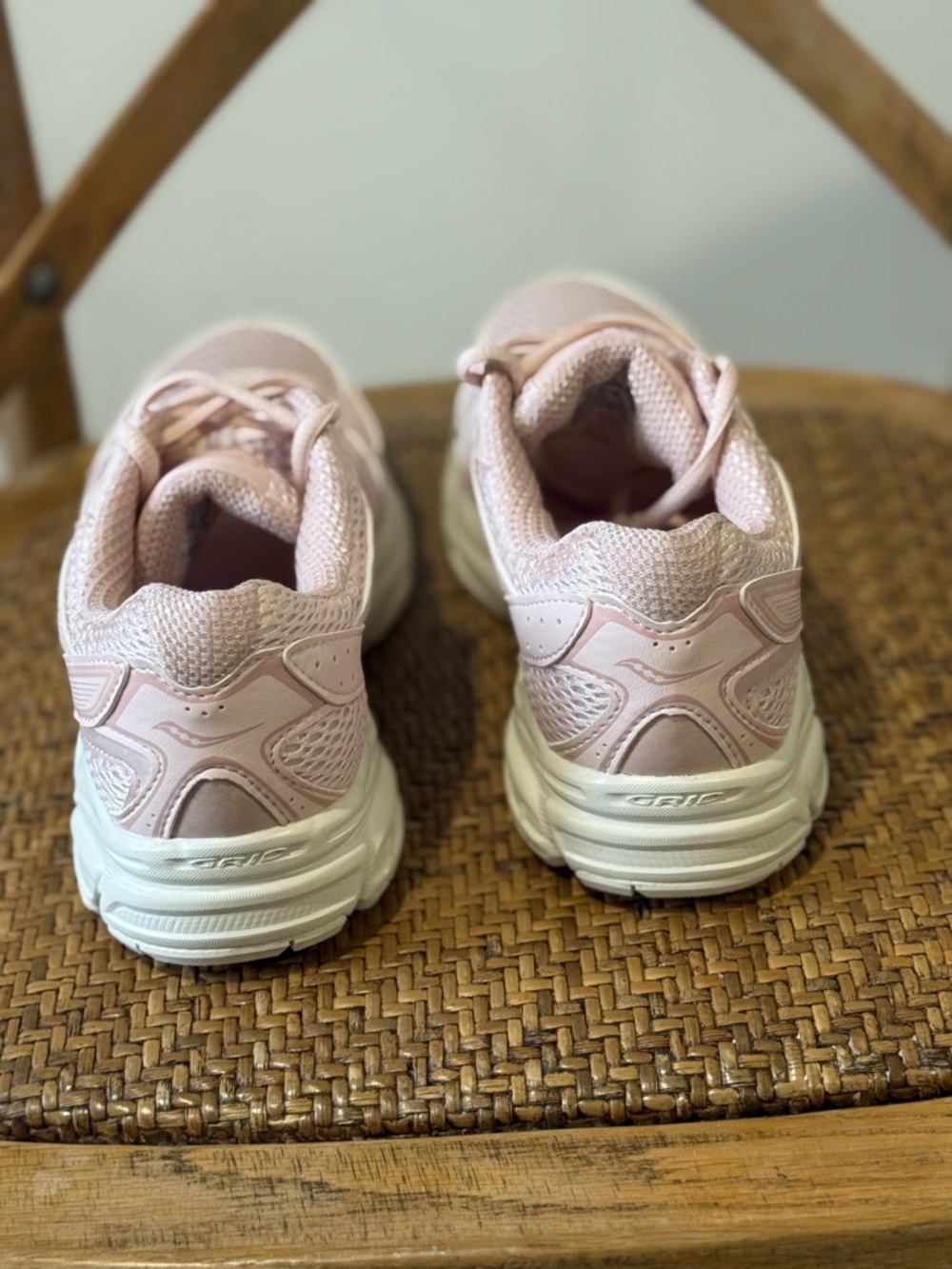 Saucony Ride Millennium Sneakers Pink Free People - Picture 6 of 9